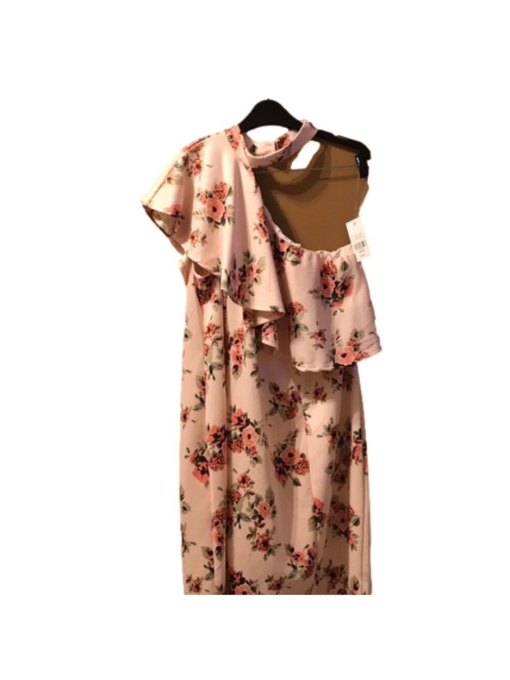 Fashion to figure dress